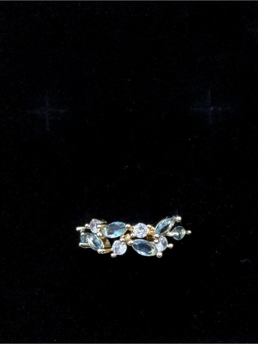 Beautiful Gold-Tone Marquise Cluster Ring